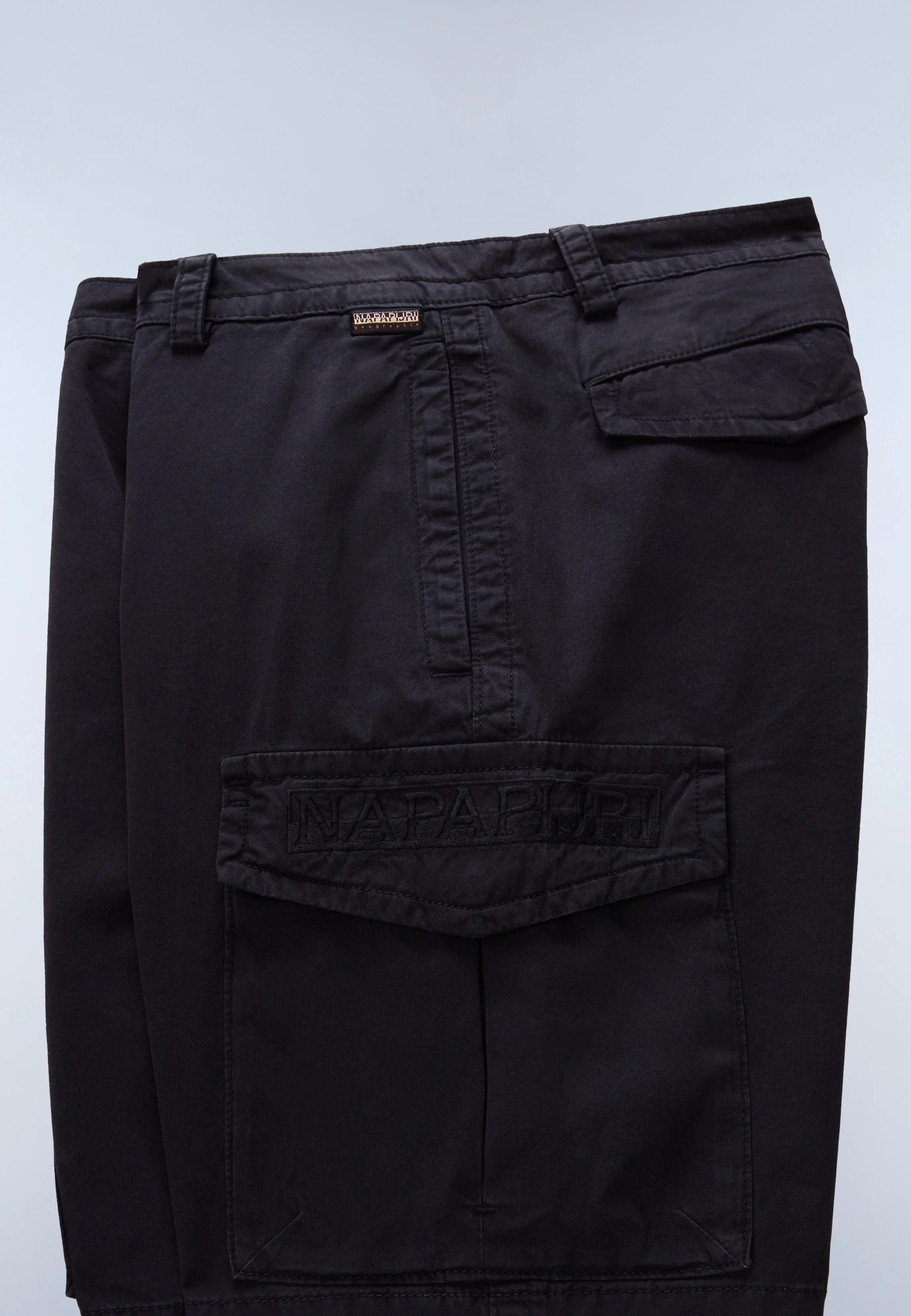 Deline Bermuda Shorts - Image 6