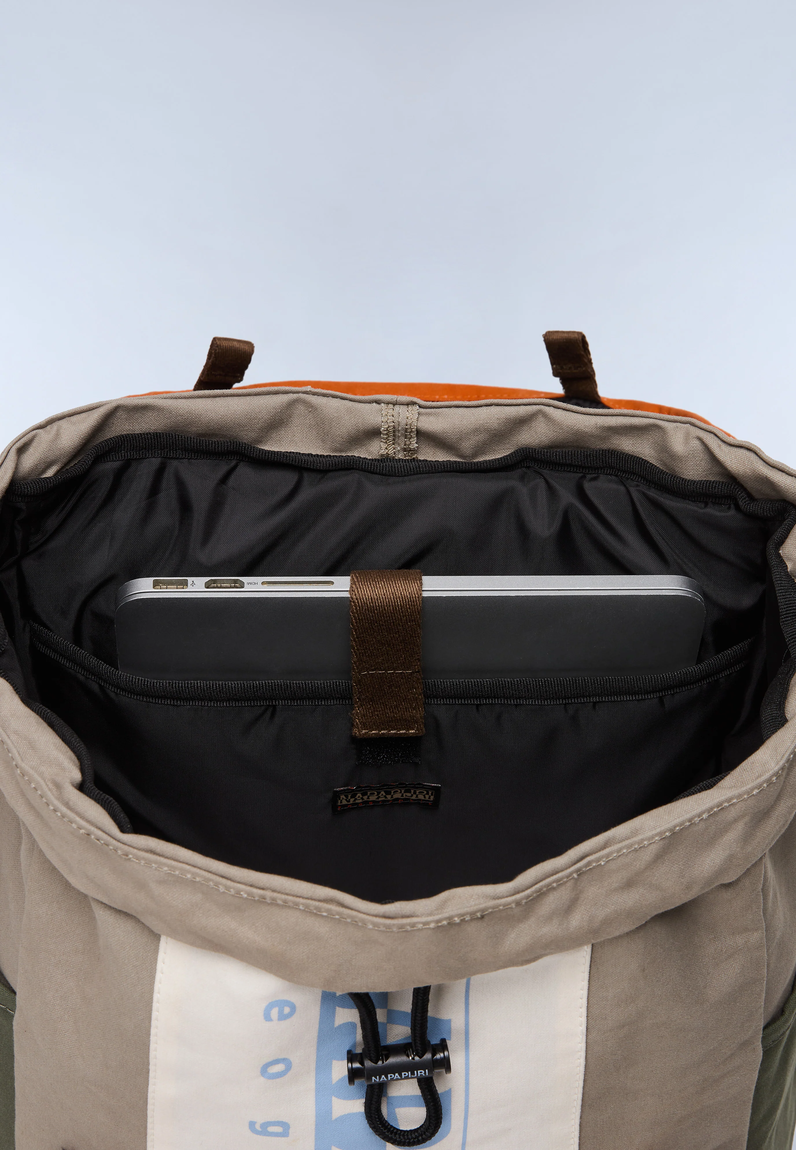 Equator Backpack - 28.8 Lt - Image 8