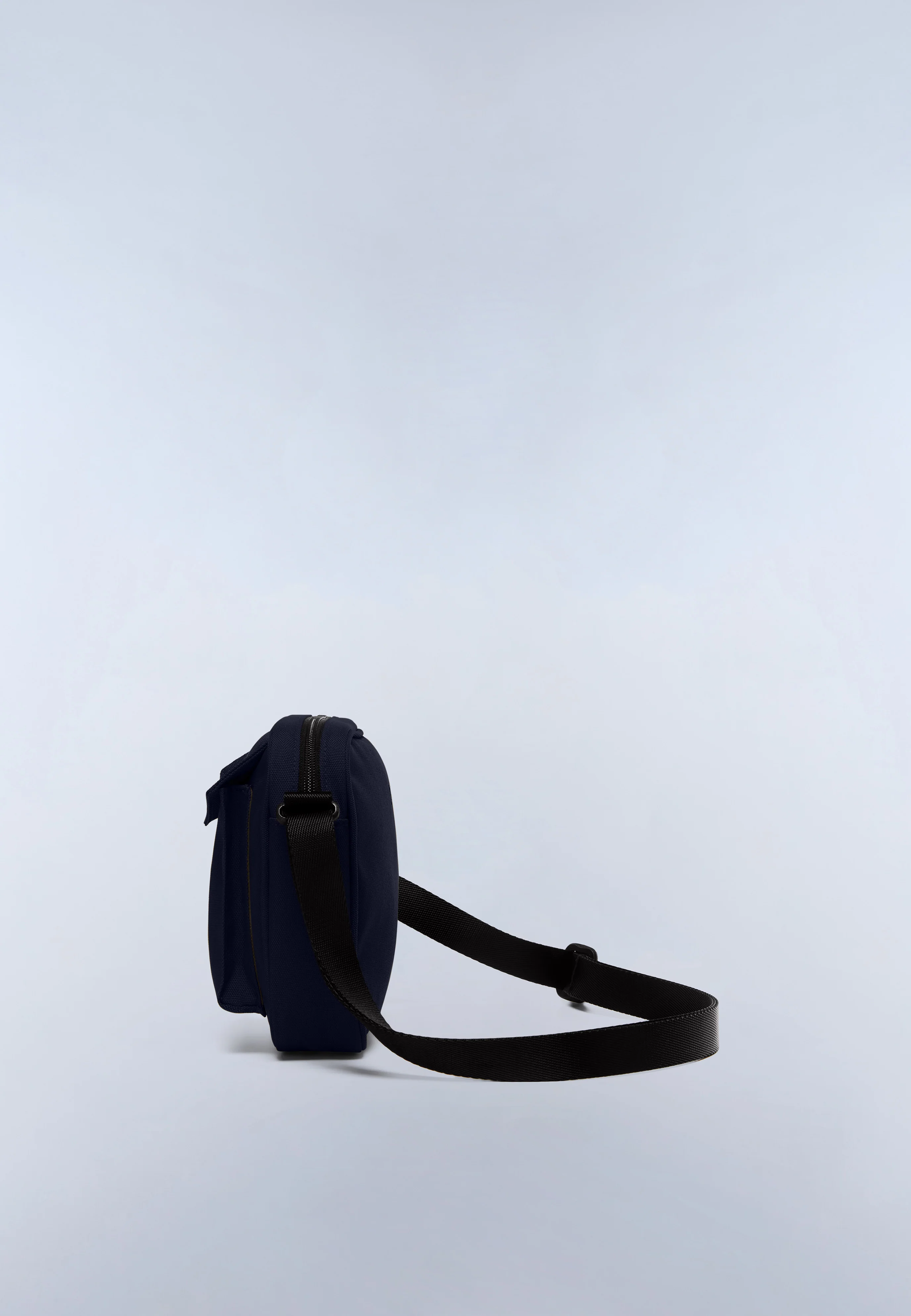 Voyage Crossover Bag - Image 4