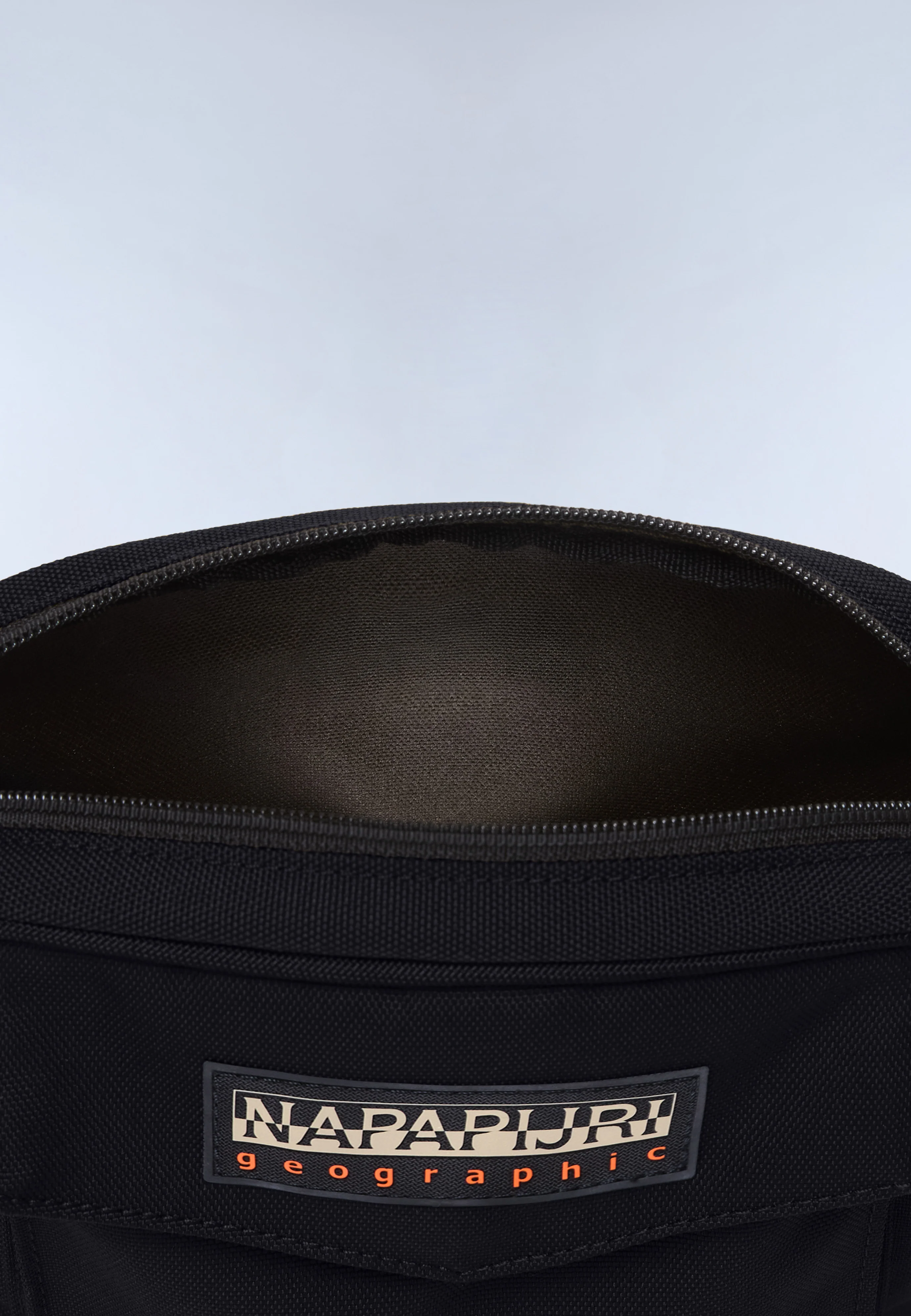 Voyage Crossover Bag - Image 8